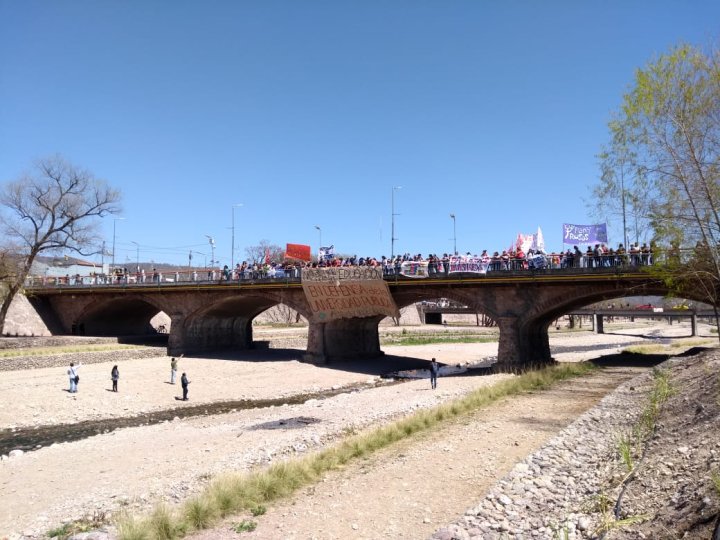 Los estudiantes de la Universidad del Comahue se movilizan